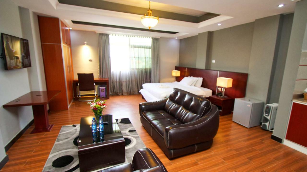 אדיס אבבה Yinm Furnished Apartment מראה חיצוני תמונה