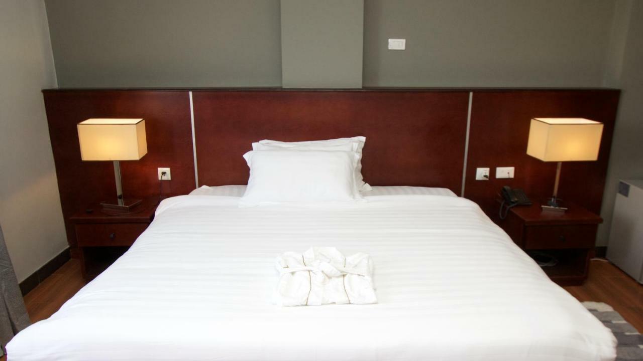 אדיס אבבה Yinm Furnished Apartment מראה חיצוני תמונה